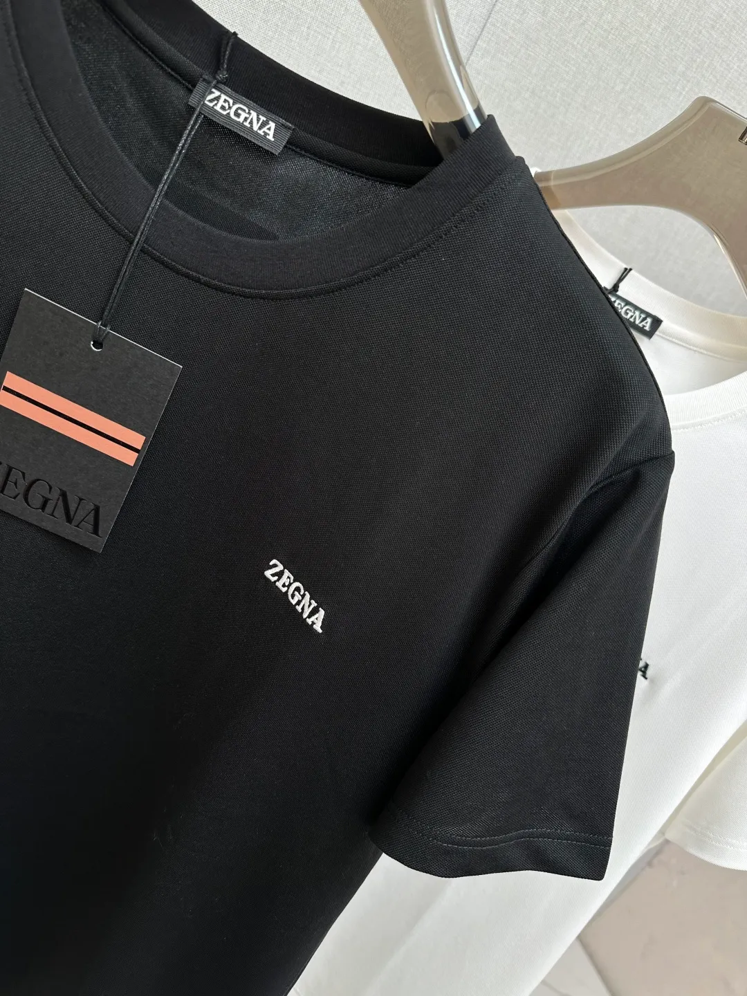 2026ss Z Classic logo T ，Classic ， （ 。 ， ， . Breathable ， ， ， ）Black White Sizes：S-2XL